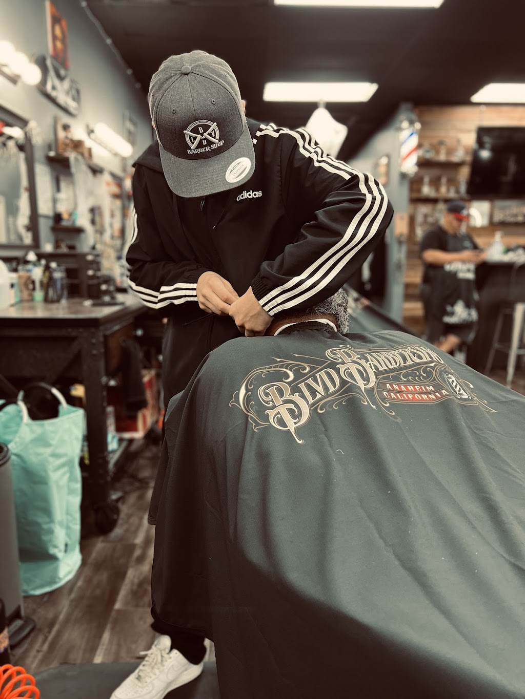 Blvd barbershop | 847 S Harbor Blvd, Anaheim, CA 92805, USA | Phone: (714) 873-1441