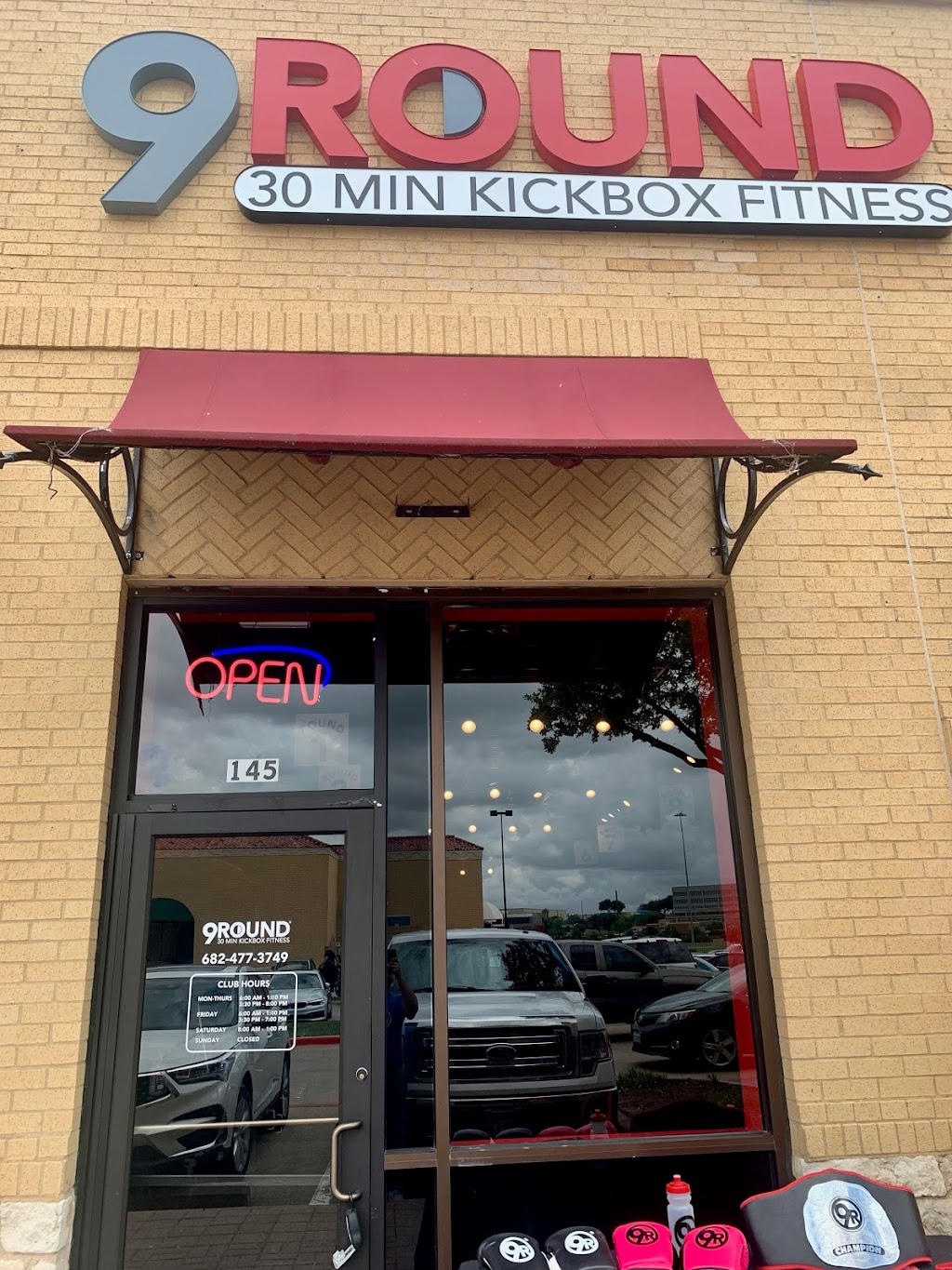 9Round Fitness | 5910 N MacArthur Blvd Suite 145, Irving, TX 75039, USA | Phone: (682) 477-3749