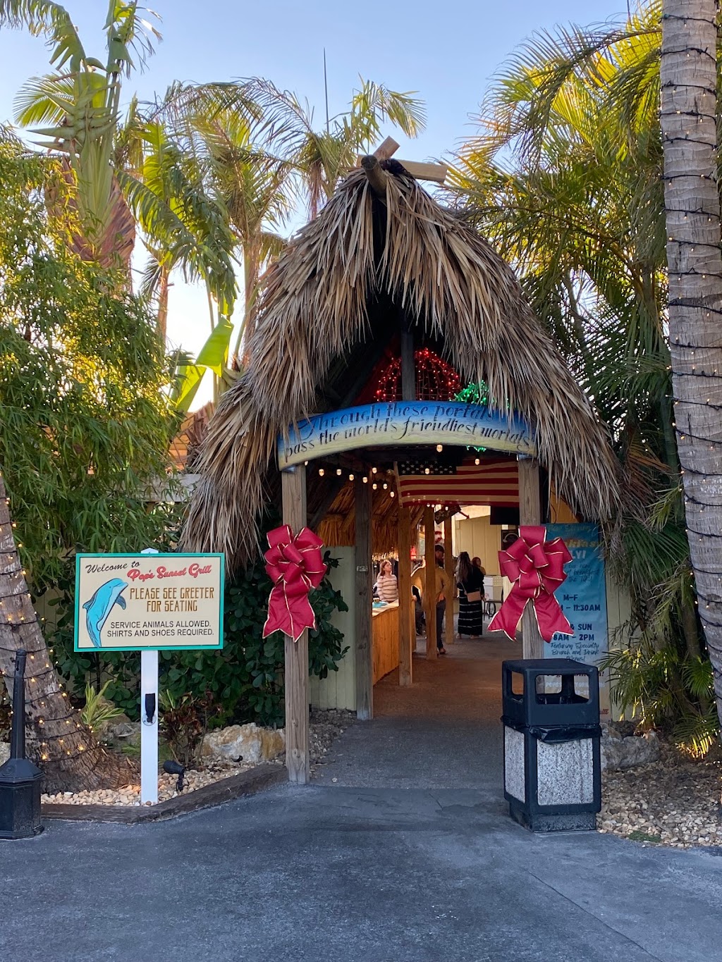 Pops Sunset Grill | 112 Circuit Rd, Nokomis, FL 34275, USA | Phone: (941) 488-3177