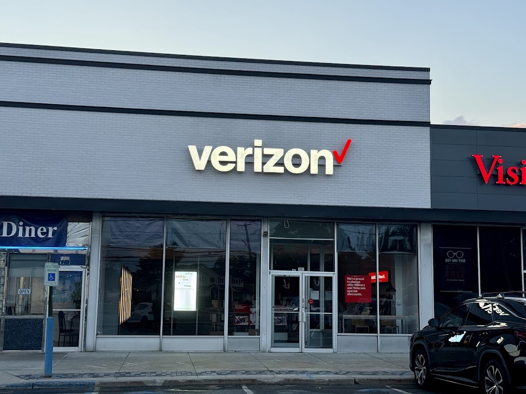 Verizon | 1002 Old Country Rd, Plainview, NY 11803, USA | Phone: (516) 942-5000