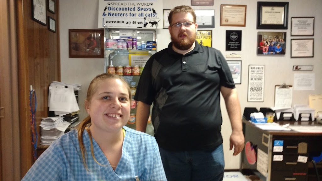 Sparta Animal Clinic | 1031 South Street Louis Street, Sparta, IL 62286, USA | Phone: (618) 443-2011