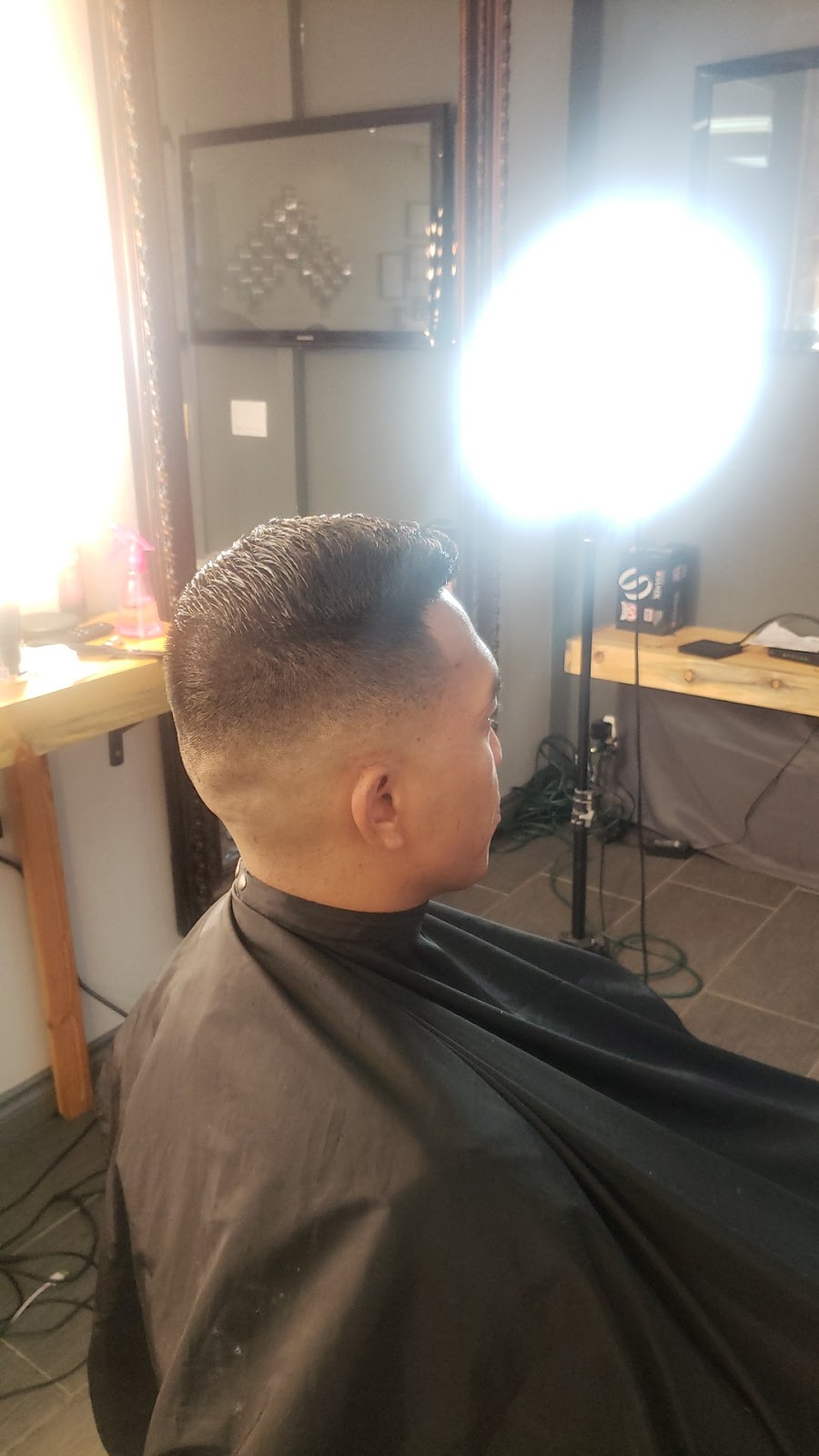 Berrys Barber Shop | 529 Central Ave N, Kent, WA 98032, USA | Phone: (206) 683-7515