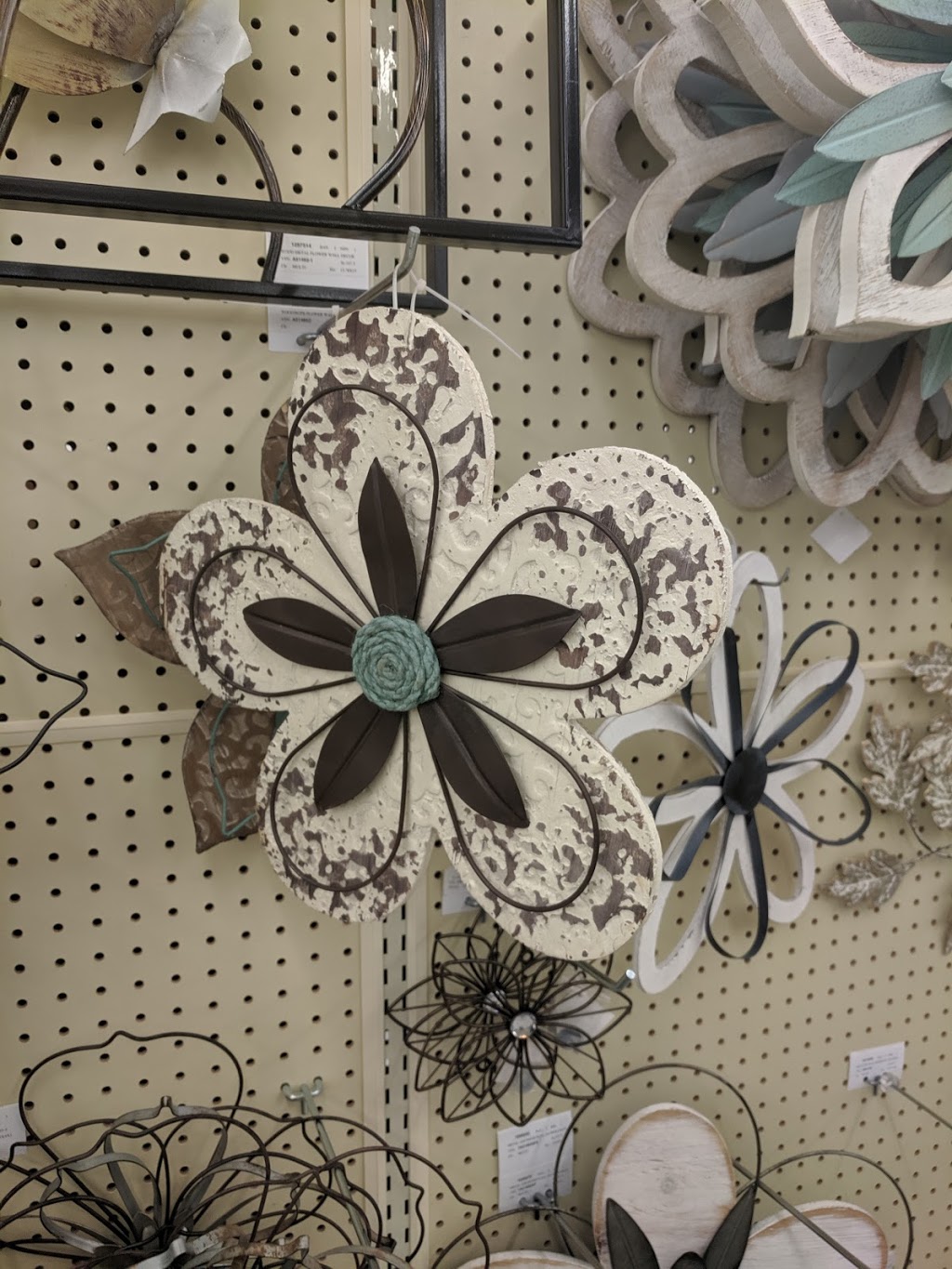 Hobby Lobby | 80 Old Mill Blvd, Washington, PA 15301, USA | Phone: (724) 250-7110