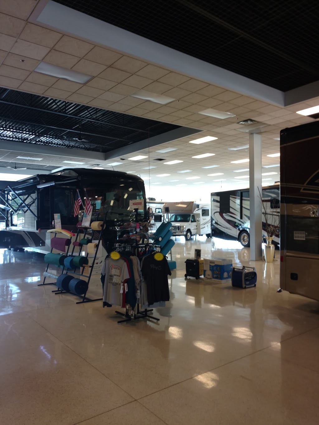 Brambillas RV | 550 Valley Park Dr S, Shakopee, MN 55379, USA | Phone: (952) 445-2611