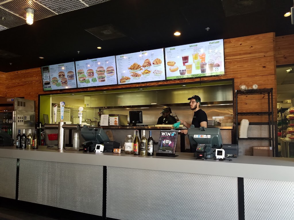 BurgerFi | 1955 E Hallandale Beach Blvd, Hallandale Beach, FL 33009, USA | Phone: (954) 455-0536