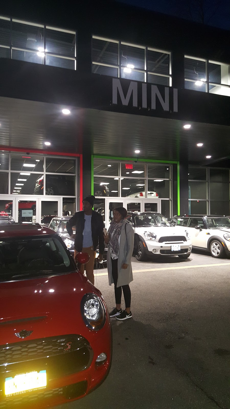 Ray Catena MINI of Westchester | 543 Tarrytown Rd Driveway 3, White Plains, NY 10607, USA | Phone: (877) 225-9704