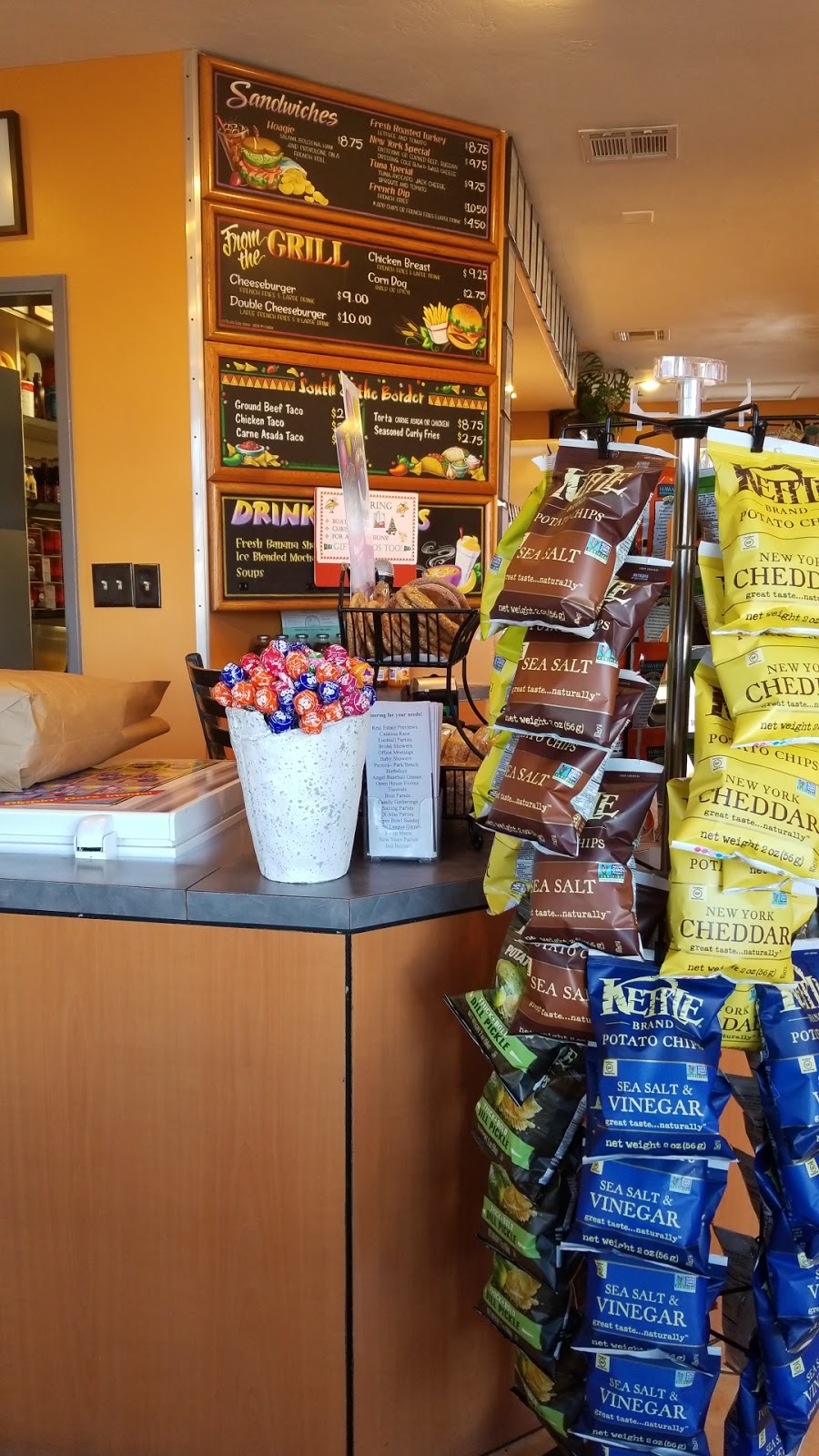 Garys New York Deli | 3309 East Coast Hwy, Corona Del Mar, CA 92625, USA | Phone: (949) 675-2193
