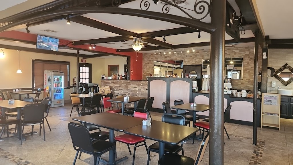 Augies Taqueria | 309 US-83, Zapata, TX 78076, USA | Phone: (956) 765-6006