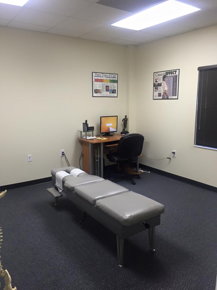 Accident Chiropractor | 11761 Beach Blvd #4, Jacksonville, FL 32246, USA | Phone: (904) 540-9630