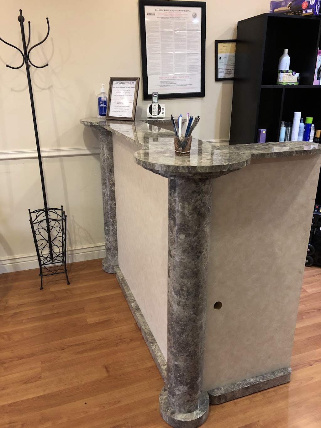 Lilys Beauty Salon | 734 E Lake Ave STE 11, Watsonville, CA 95076, USA | Phone: (831) 763-1982