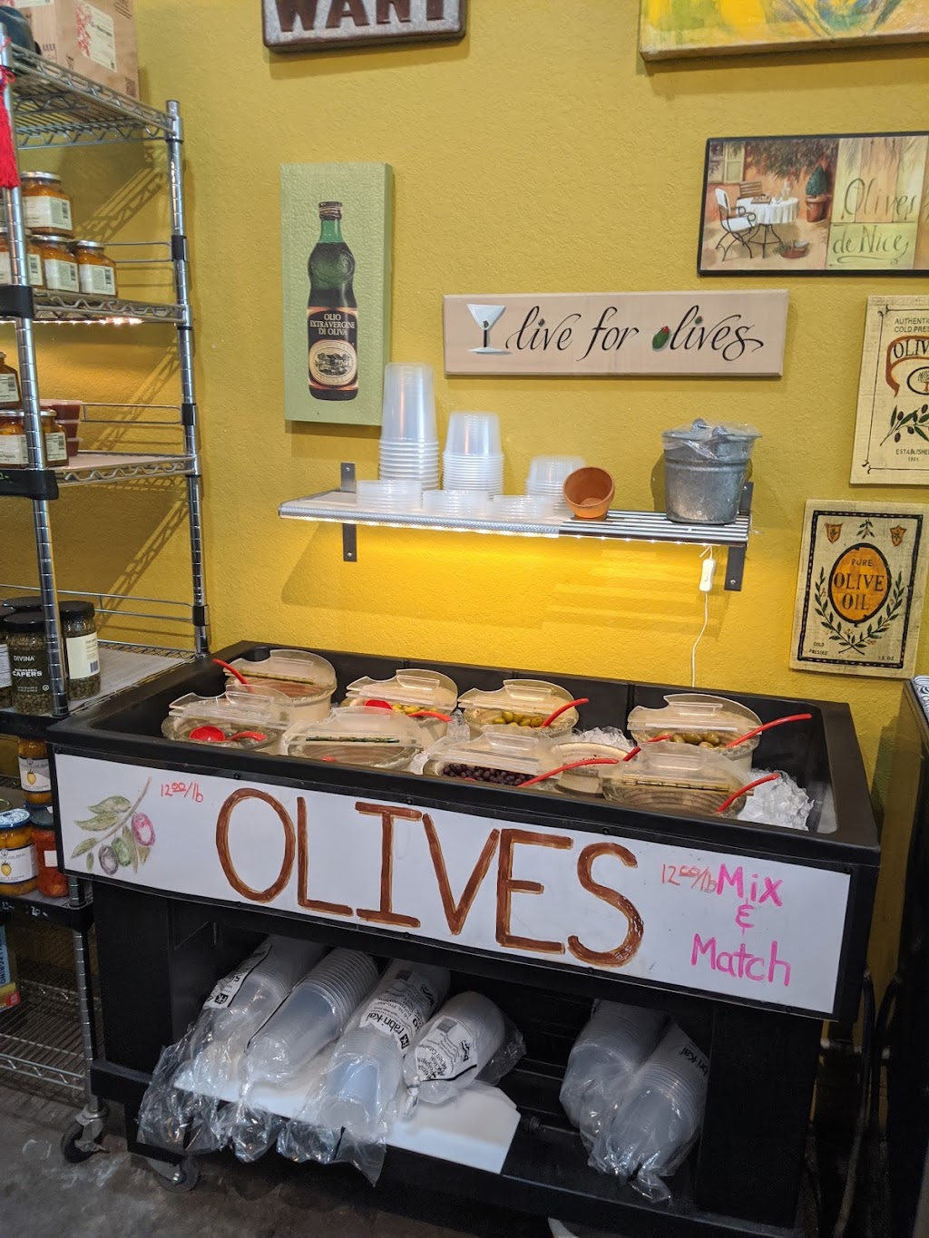 Olive Oil Outpost | 401 Pine Ave, Anna Maria, FL 34216, USA | Phone: (941) 896-3132