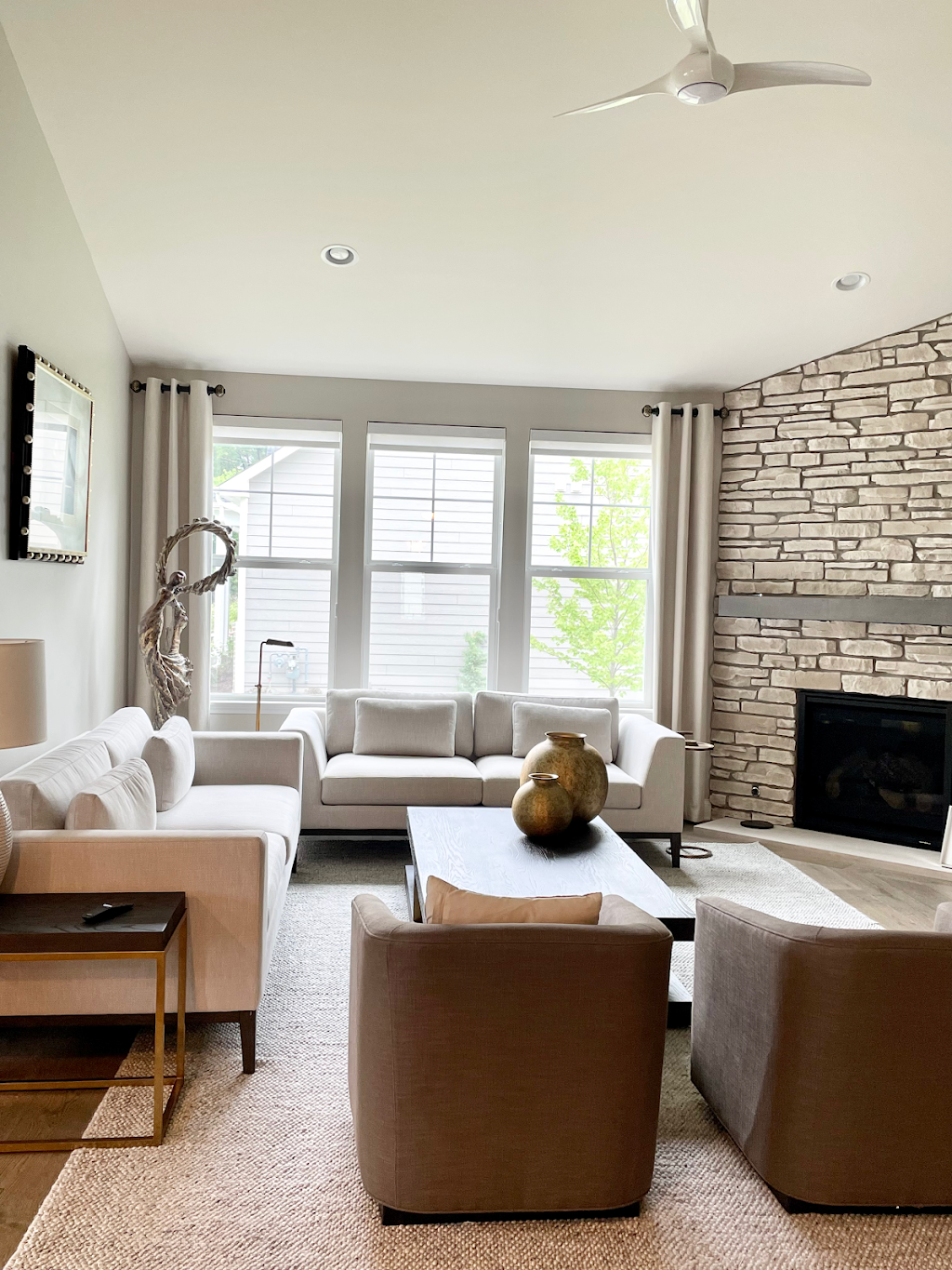 ​White Tea & Lilac Design | 29 Mohawk Dr, Clarendon Hills, IL 60514, USA | Phone: (630) 460-9205