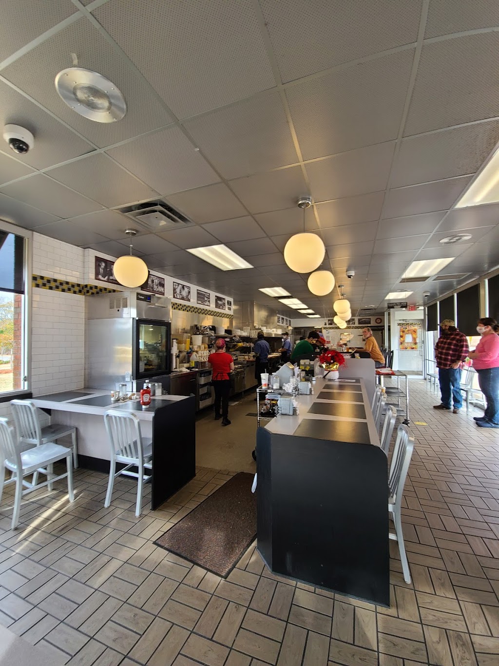 Waffle House | 5010 GA-34 E, Sharpsburg, GA 30277, USA | Phone: (678) 675-8834