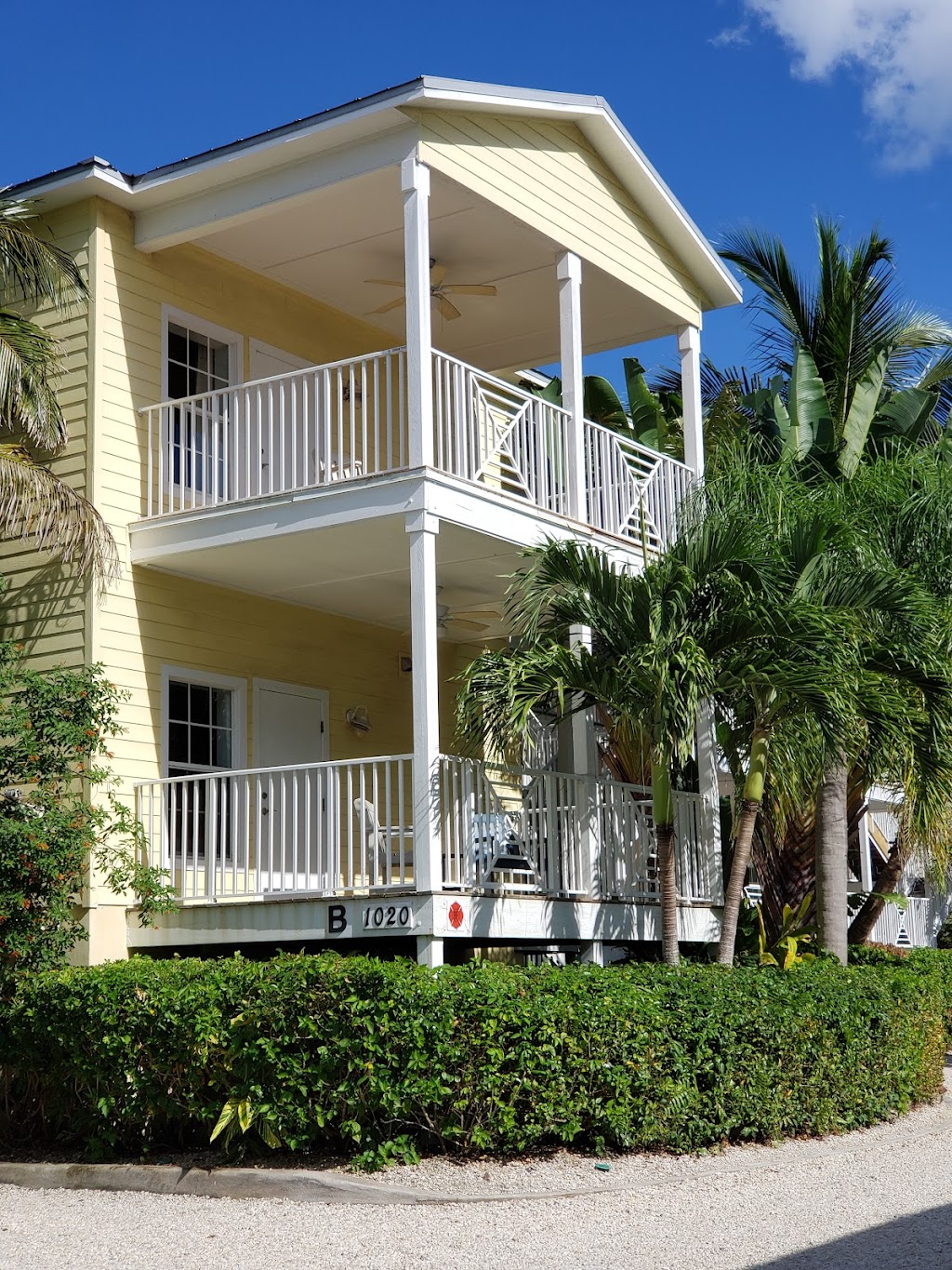 Beach Club at Siesta Key | 6732 Sarasea Cir, Sarasota, FL 34242, USA | Phone: (941) 552-9810