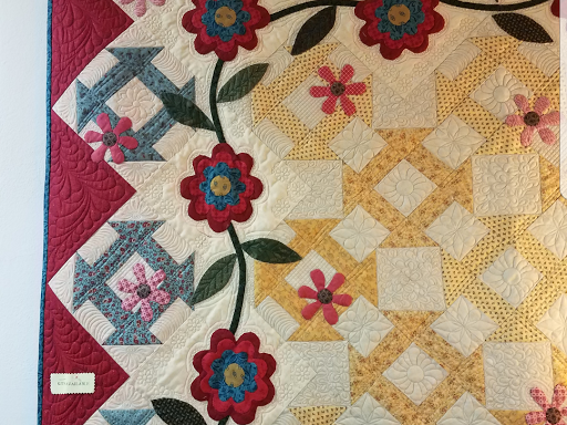 Lilynut Quilting Creations | 308 Hickory Dr, Fredonia, WI 53021, USA | Phone: (262) 339-1222