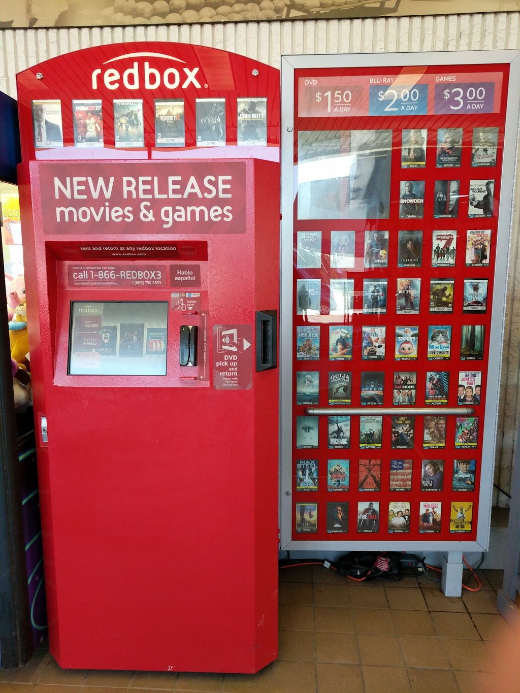 Redbox | 3035 Niagara Falls Blvd, Amherst, NY 14228, USA | Phone: (866) 733-2693