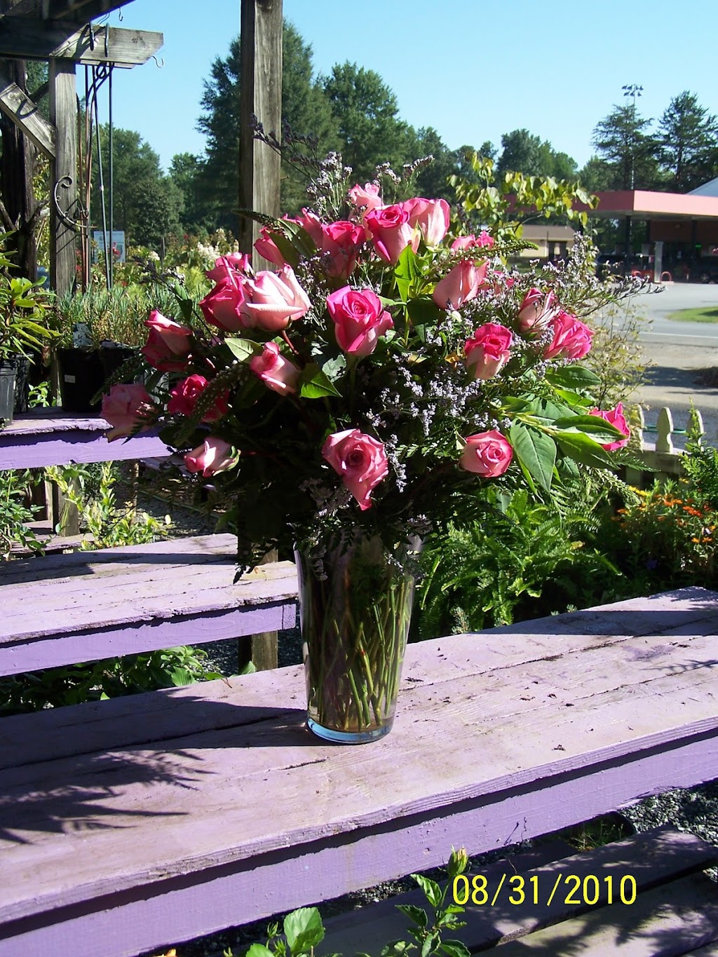 Summerfield Florist | 5124 US Hwy 220N unite A, Summerfield, NC 27358, USA | Phone: (336) 643-0898