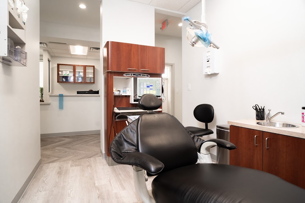 Aqua Dental | Friendswood | 1111 S Friendswood Dr Ste 107, Friendswood, TX 77546, USA | Phone: (713) 436-2782