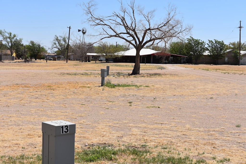 WinGen RV Park | 720 W Ollie St, Floydada, TX 79235, USA | Phone: (806) 983-3000