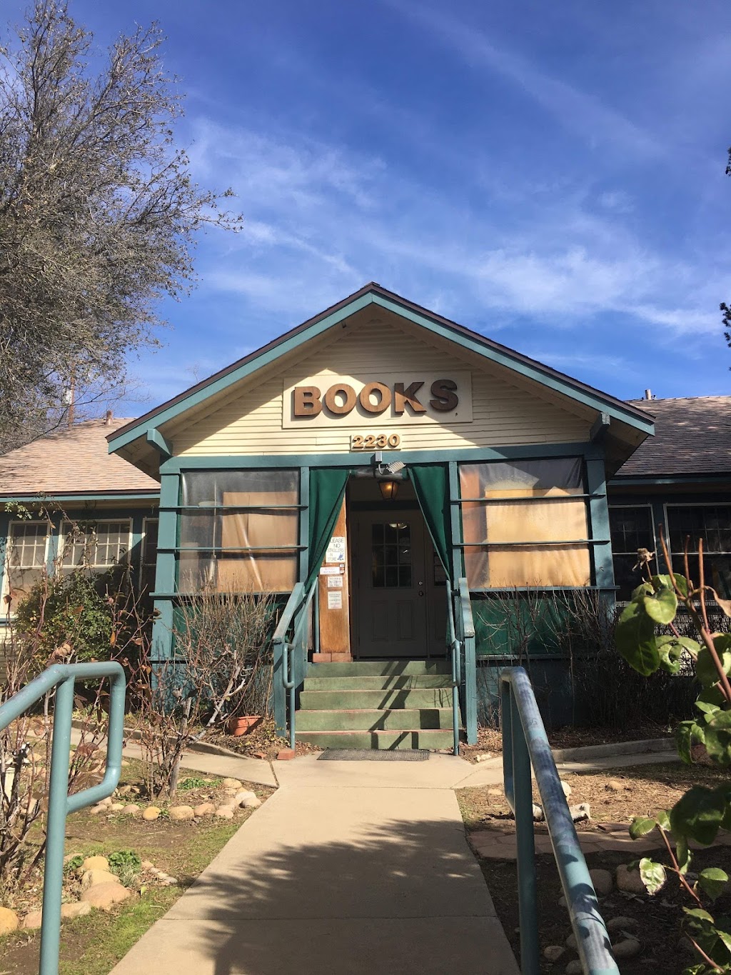 Julian Book House | 2230 Main St, Julian, CA 92036, USA | Phone: (760) 765-1989