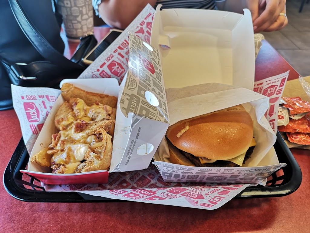 Jack in the Box | 205 Trask St, Bakersfield, CA 93314, USA | Phone: (661) 764-6104