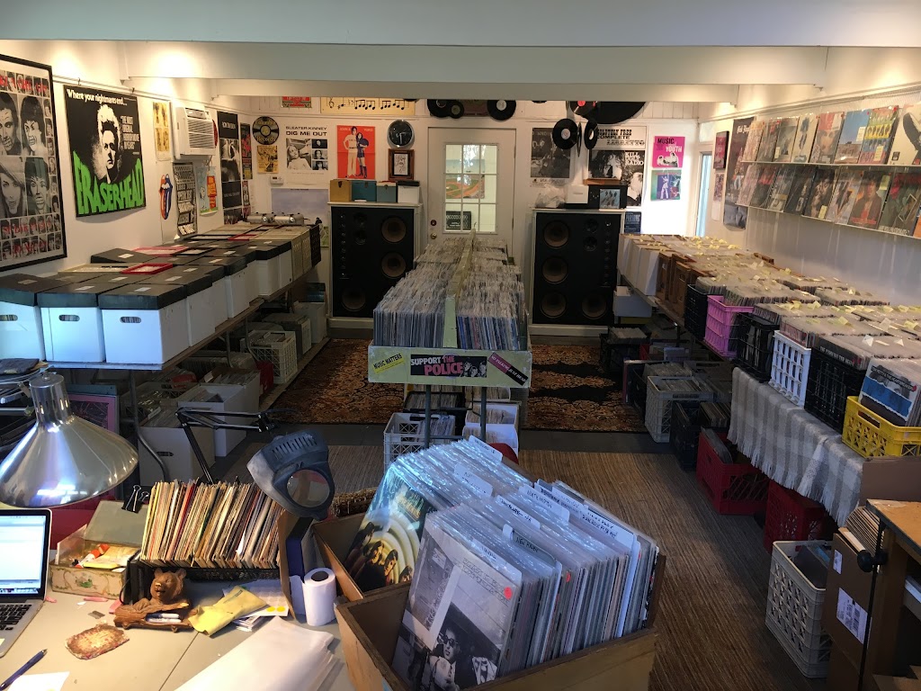 Vinyl Rescue | 254 Quaker Rd, Pomona, NY 10970, USA | Phone: (845) 353-9747