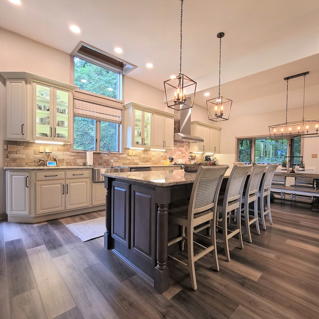 McLusky Showcase Kitchens & Baths | 4025 Wilmington Rd, New Wilmington, PA 16142, USA | Phone: (724) 657-2225