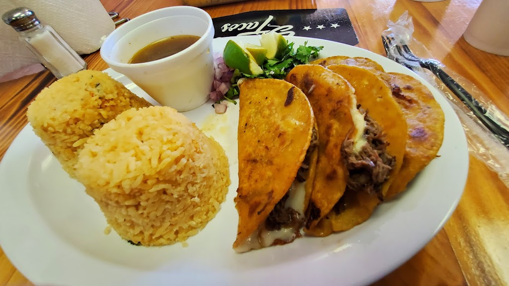 Santos Tacos | 998 W Main St, Crowley, TX 76036, USA | Phone: (682) 702-4145