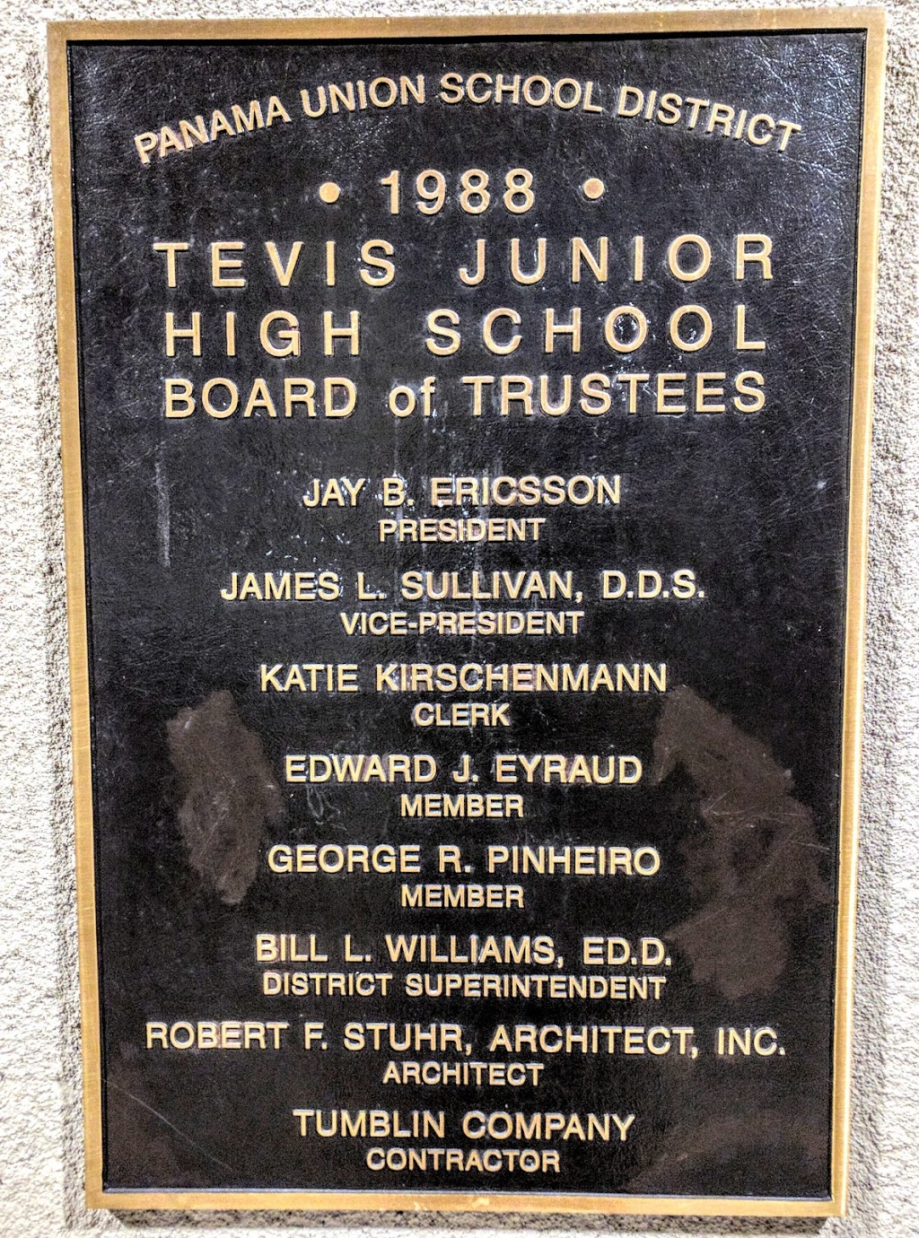 Tevis Junior High School | 3901 Pin Oak Park Blvd, Bakersfield, CA 93311, USA | Phone: (661) 664-7211