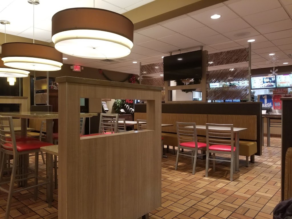 Burger King | 618 Fairview Blvd, Kendallville, IN 46755, USA | Phone: (260) 347-9214