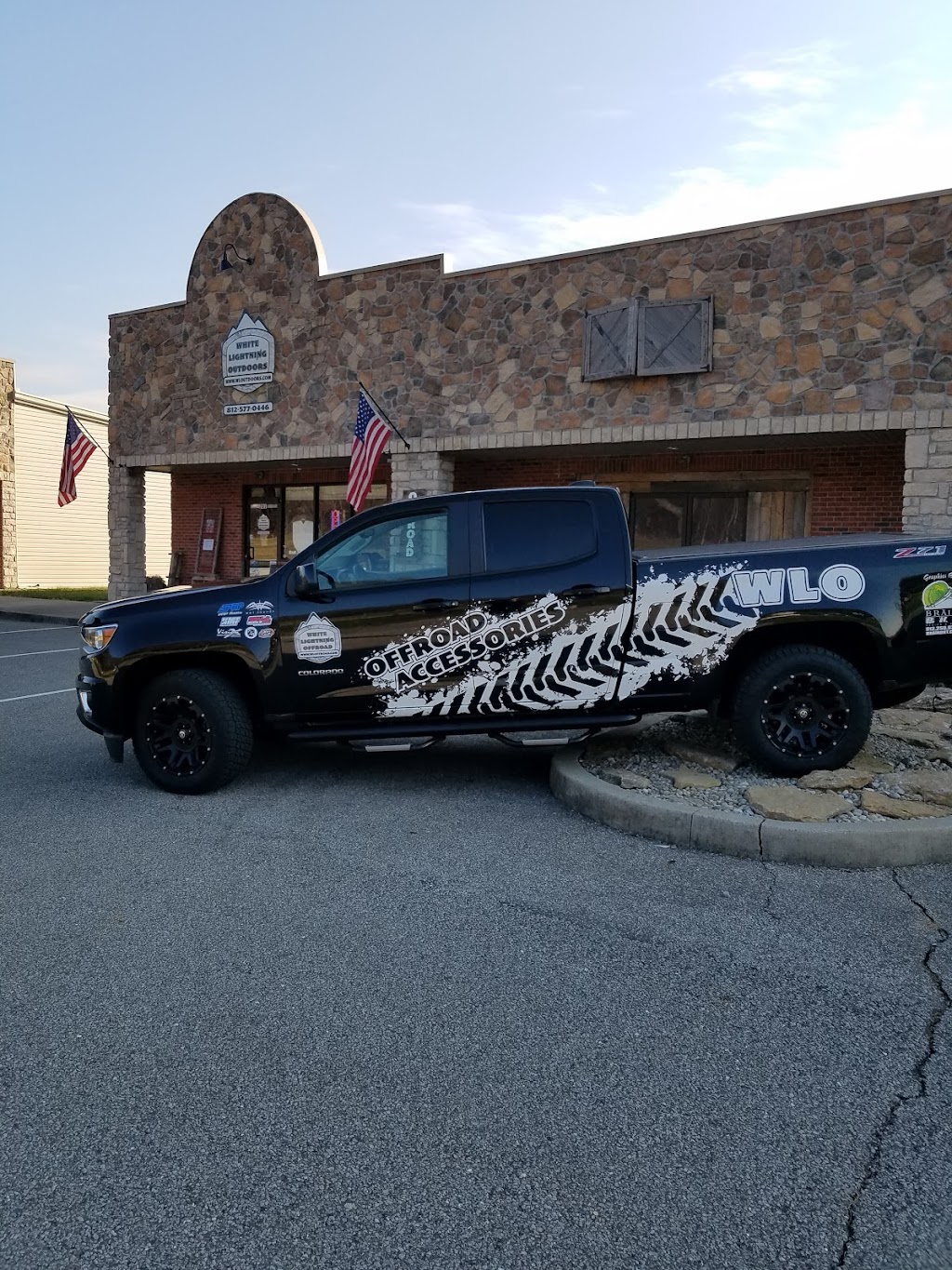 White Lightning Offroad | 181 US-50 #201, Greendale, IN 47025 | Phone: (812) 577-0446