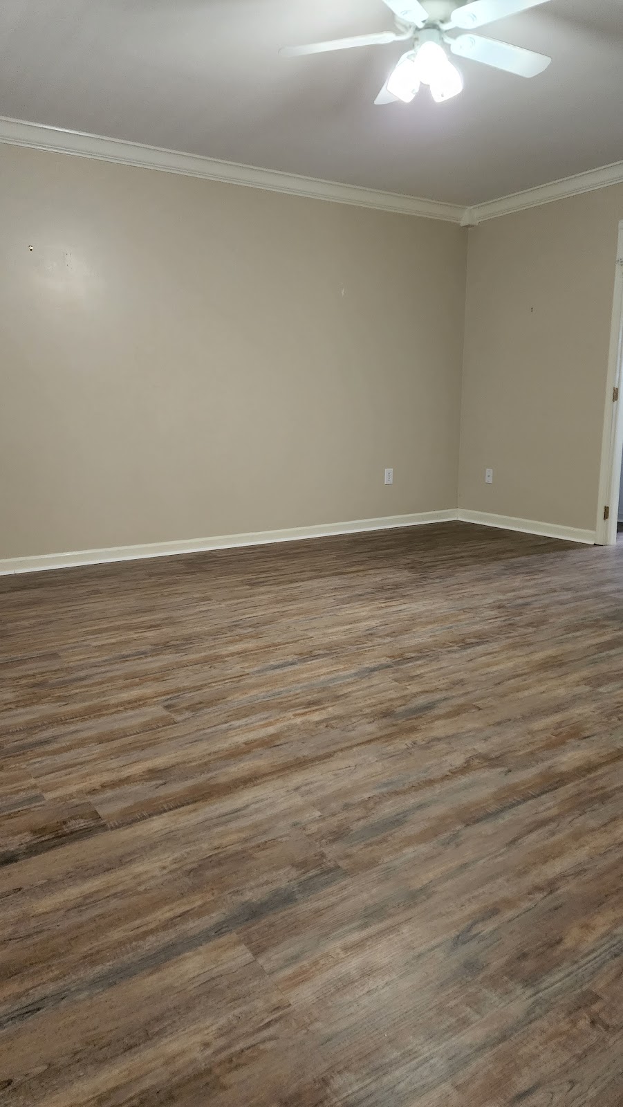 Dads Flooring | 140 76 Blvd, Berea, KY 40403, USA | Phone: (859) 328-5772