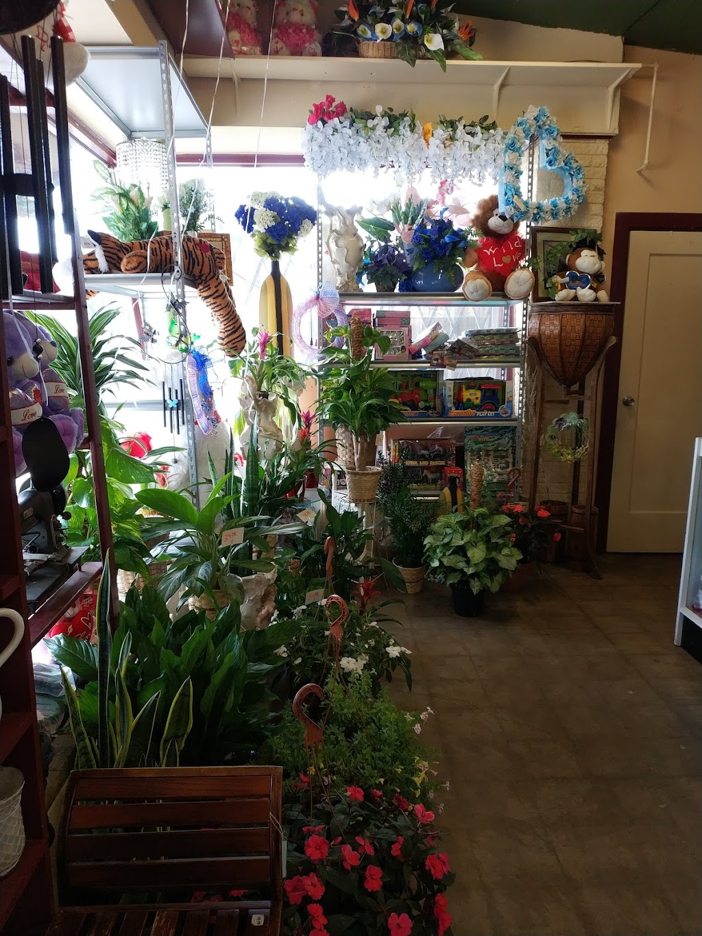 Al-Medina Floral & Gifts | 1021 N Sylvania Ave, Fort Worth, TX 76111, USA | Phone: (817) 838-7292
