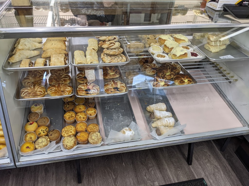 Valdiserris Bakery LLC | 513 Broad Ave, Belle Vernon, PA 15012, USA | Phone: (724) 929-8040