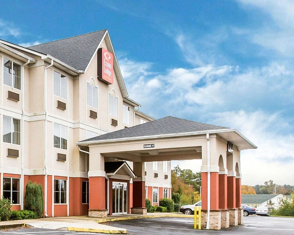 Econo Lodge Inn & Suites | 8304 Cherokee Blvd, Douglasville, GA 30134, USA | Phone: (770) 489-4863