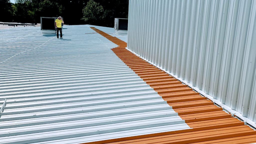 Lux Roofing & Coatings | 250 Carmon Dr, Canton, GA 30115, USA | Phone: (706) 250-0526
