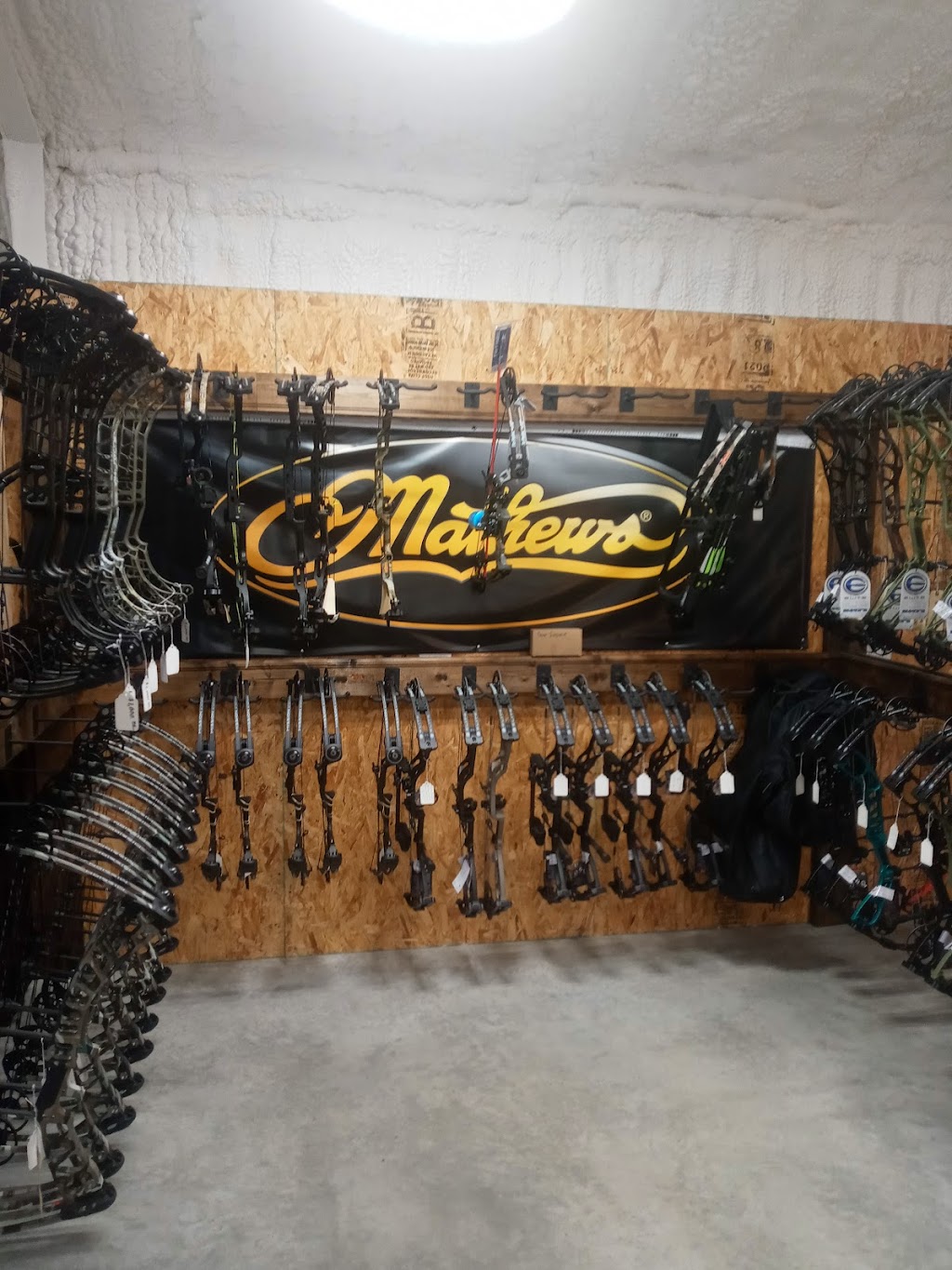 Bow Barn Archery Shop | 2507 I-30, Greenville, TX 75402, USA | Phone: (903) 456-8399