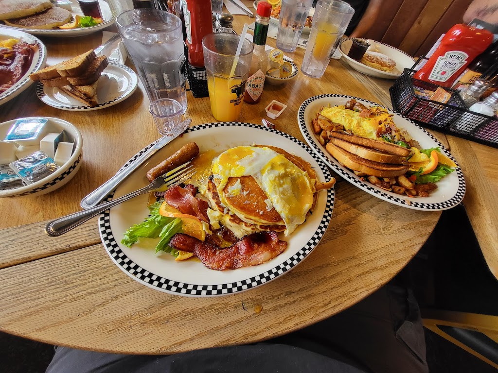 Black Bear Diner Glendale | 6039 W Bell Rd, Glendale, AZ 85308, USA | Phone: (602) 843-1921 Black Bear Diner Glendale | 6039 W Bell Rd, Glendale, AZ 85308, USA | Phone: (602) 843-1921