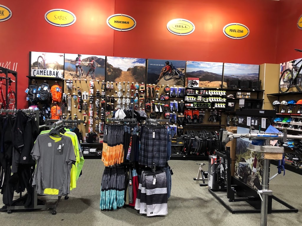 DICKS Sporting Goods | 13080 Worth Ave, Woodbridge, VA 22192, USA | Phone: (703) 491-9432