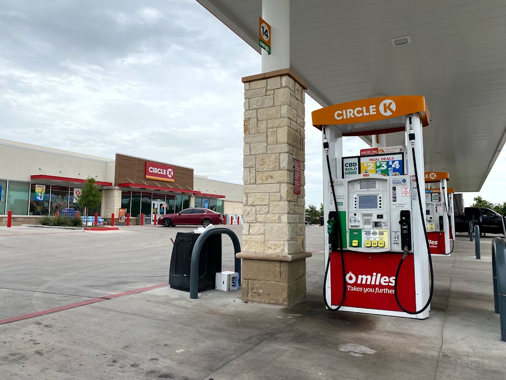 Circle K | 400 Chris Kelley Blvd, Hutto, TX 78634, USA | Phone: (512) 846-2181