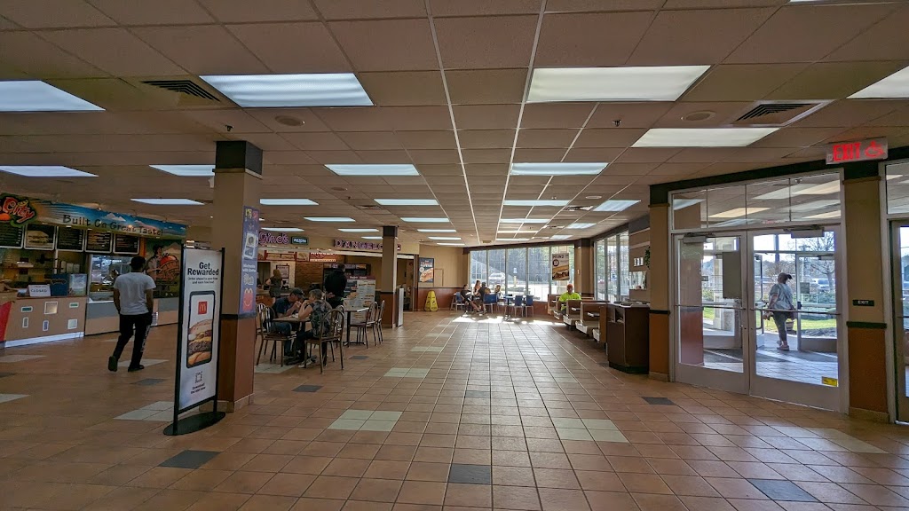 Lee Service Plaza Eastbound | Massachusetts Turnpike, Lee, MA 01238, USA | Phone: (857) 368-4636