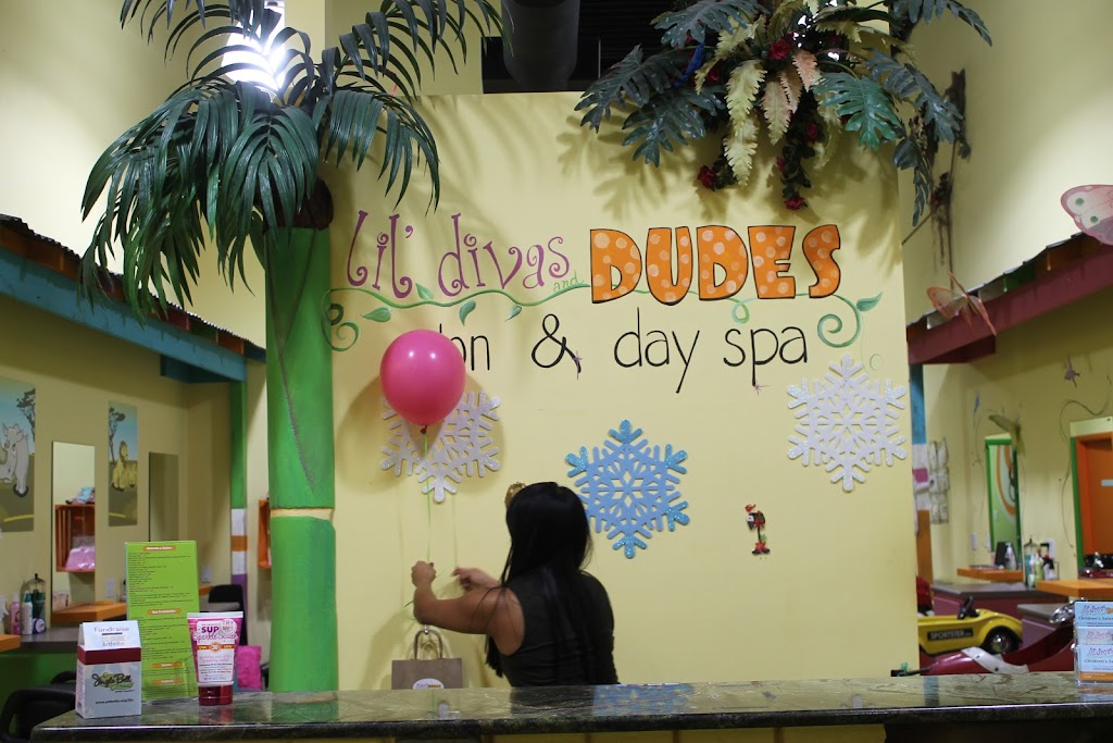 Lil Divas and Dudes Salon & Day Spa | 8415 Honore Ave, Bradenton, FL 34201, USA | Phone: (941) 359-1396