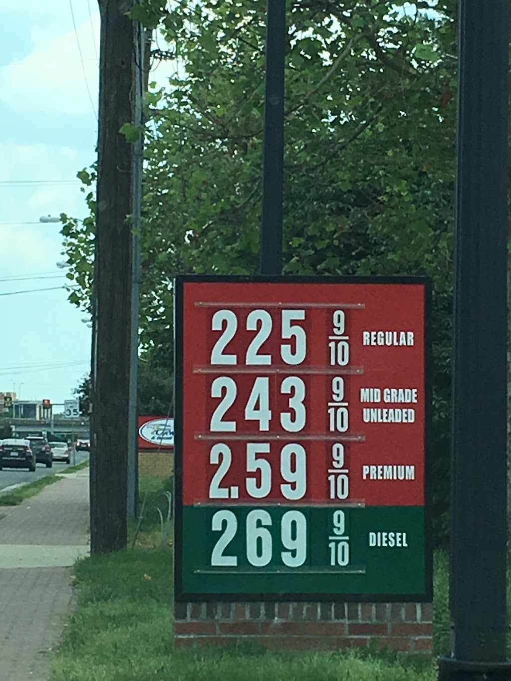 Discount Tire and Gas | 5919 Columbia Pike, Falls Church, VA 22041 | Phone: (703) 820-3700