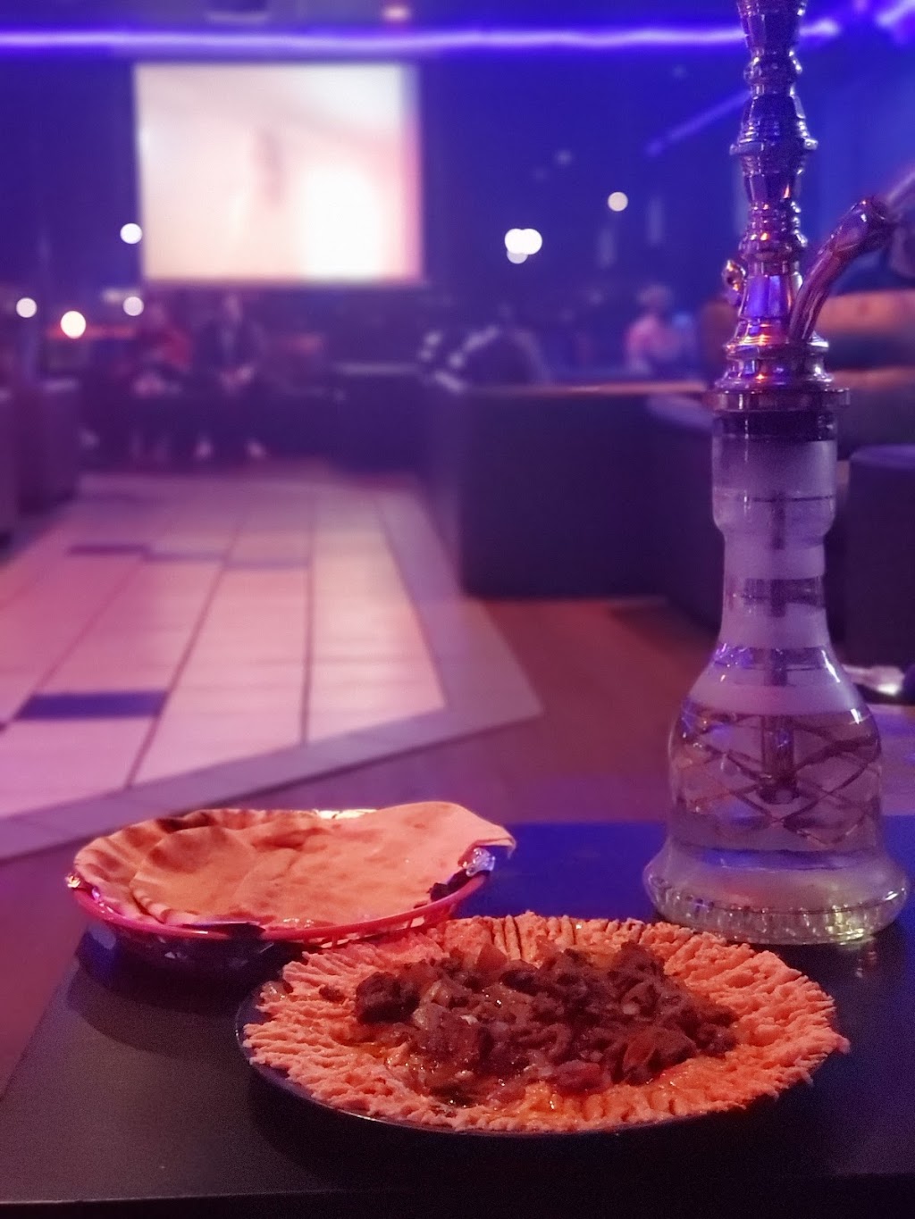 Vee Hookah Lounge | 717 S Greenville Ave #110, Allen, TX 75002, USA | Phone: (469) 795-9164