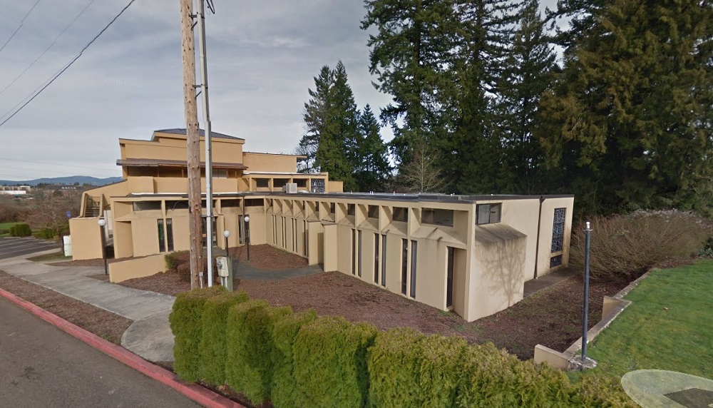 Forest Lawn Cemetery & Mausoleum | 400 SW Walters Dr, Gresham, OR 97080, USA | Phone: (503) 665-1197