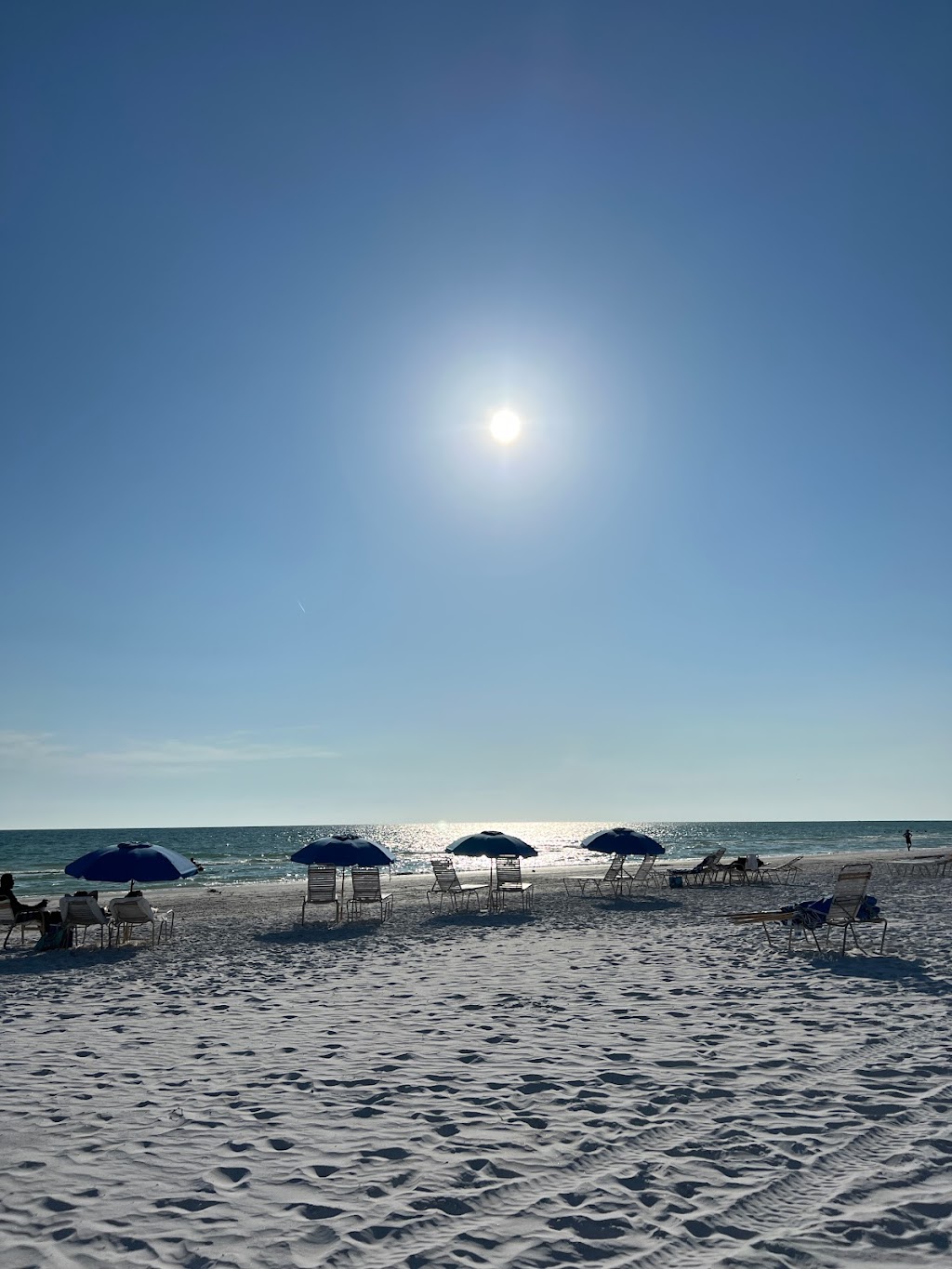 Siesta Key Beach Rental Crystal Sands- Private Owner | 6300 Midnight Pass Rd, Siesta Key, FL 34242, USA | Phone: (941) 349-7007