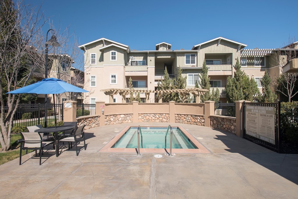 Waterstone Apartments | 1951 Middlefield Dr, Tracy, CA 95377, USA | Phone: (844) 329-4950
