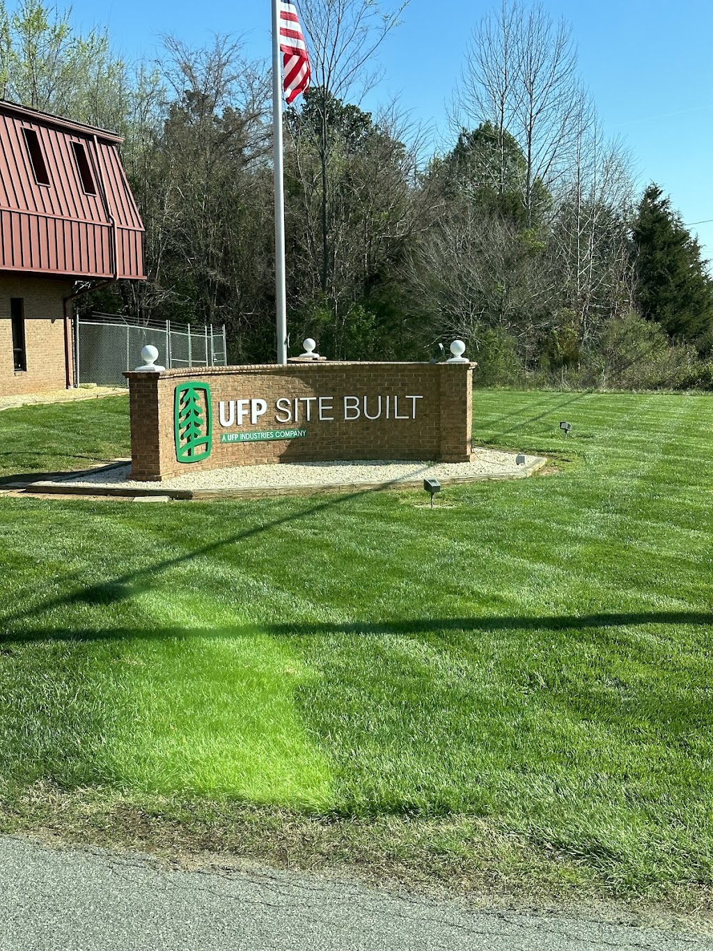 UFP Mid-Atlantic, LLC | 5631 NC-62, Burlington, NC 27215, USA | Phone: (336) 226-9356