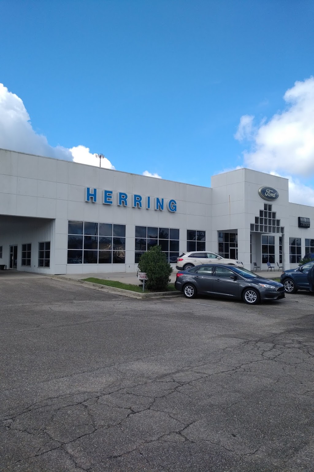 Herring Lincoln | 820 Memorial Blvd, Picayune, MS 39466, USA | Phone: (601) 798-8682