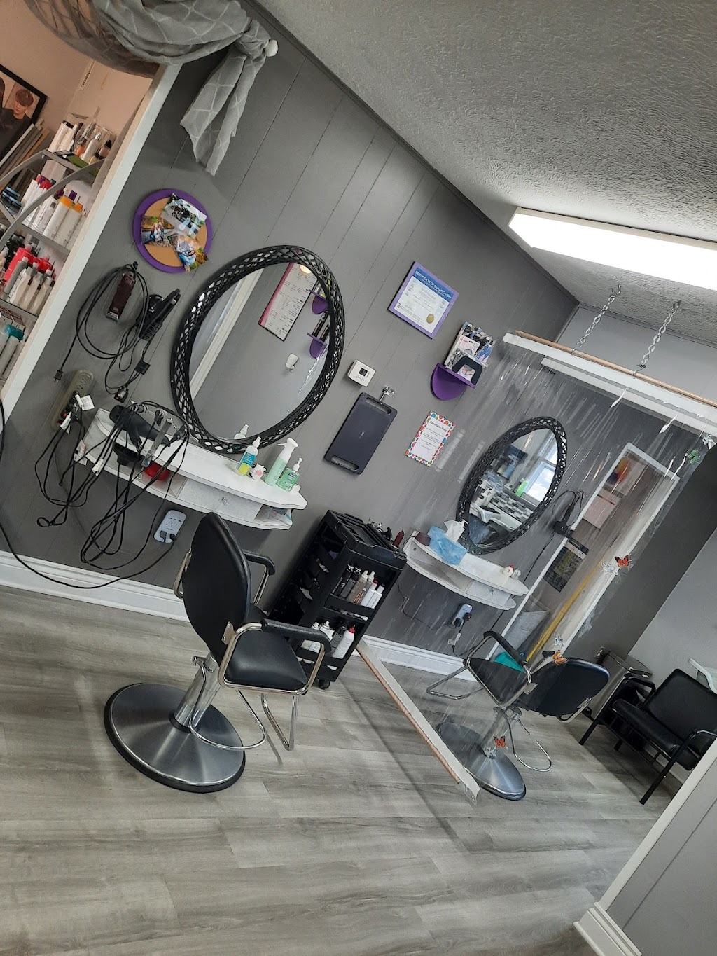 House of Hair Design | 3924 Victoria Ave, Vineland, ON L0R 2C0, Canada | Phone: (905) 562-7206